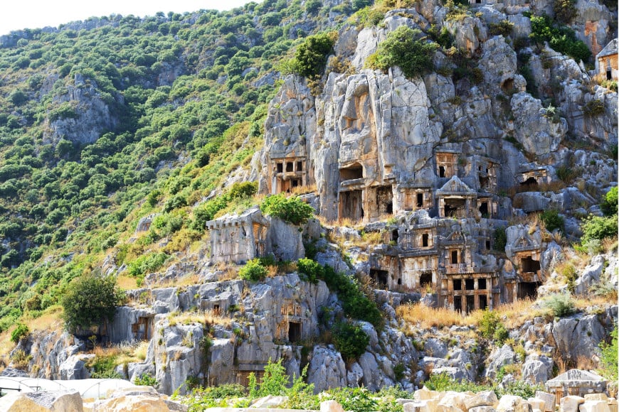 7. A Diverse Cultural Melting Pot: Embrace the Richness of Turkey's Heritage